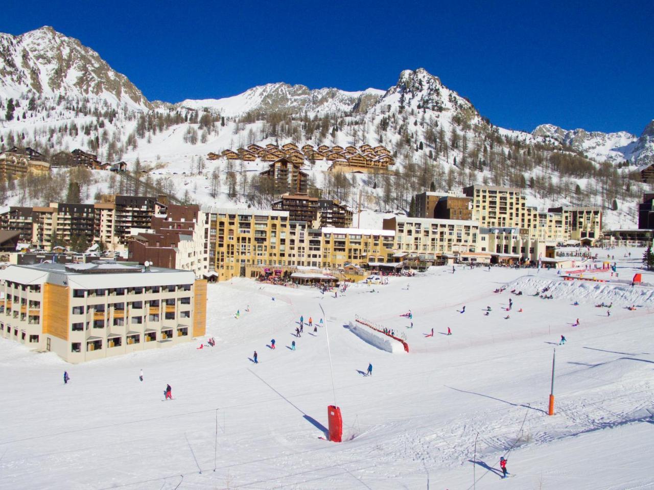 Chalet Pointu Изола 2000 Екстериор снимка